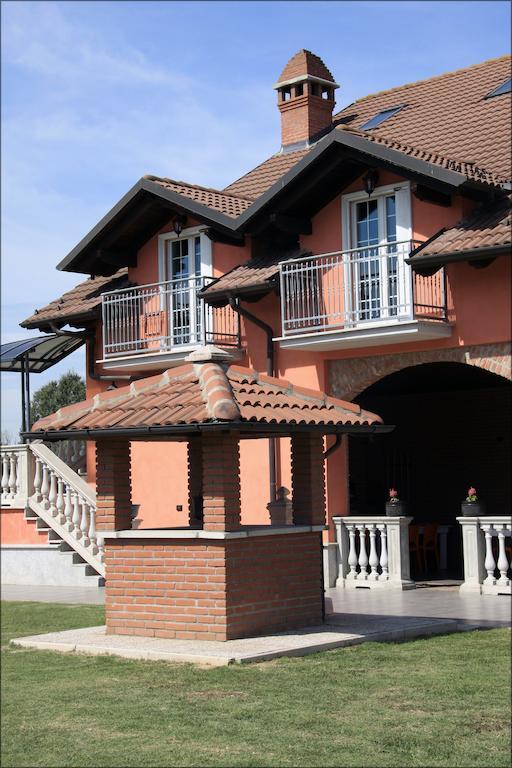 Villa Sassi Ac อาเลสซานเดรีย ภายนอก รูปภาพ