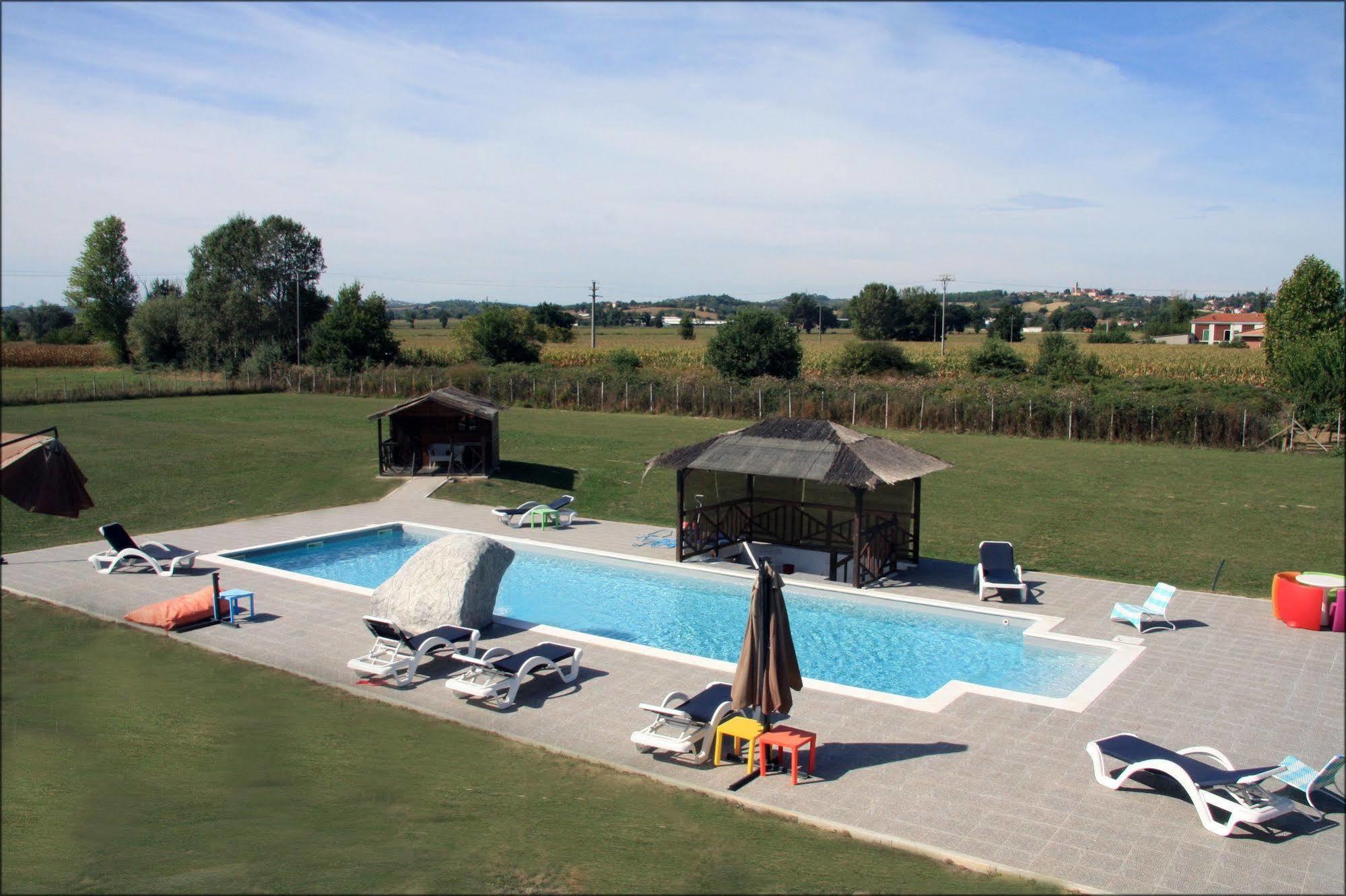 Villa Sassi Ac อาเลสซานเดรีย ภายนอก รูปภาพ